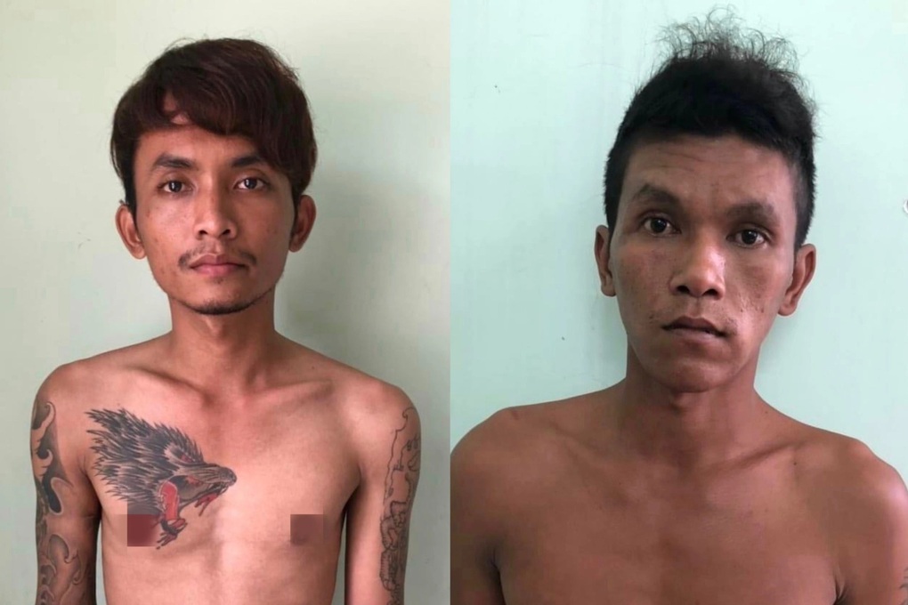 Đôi nam nữ bị 2 tên cướp khống chế - 1 Đôi nam nữ bị 2 tên cướp khống chế - 1