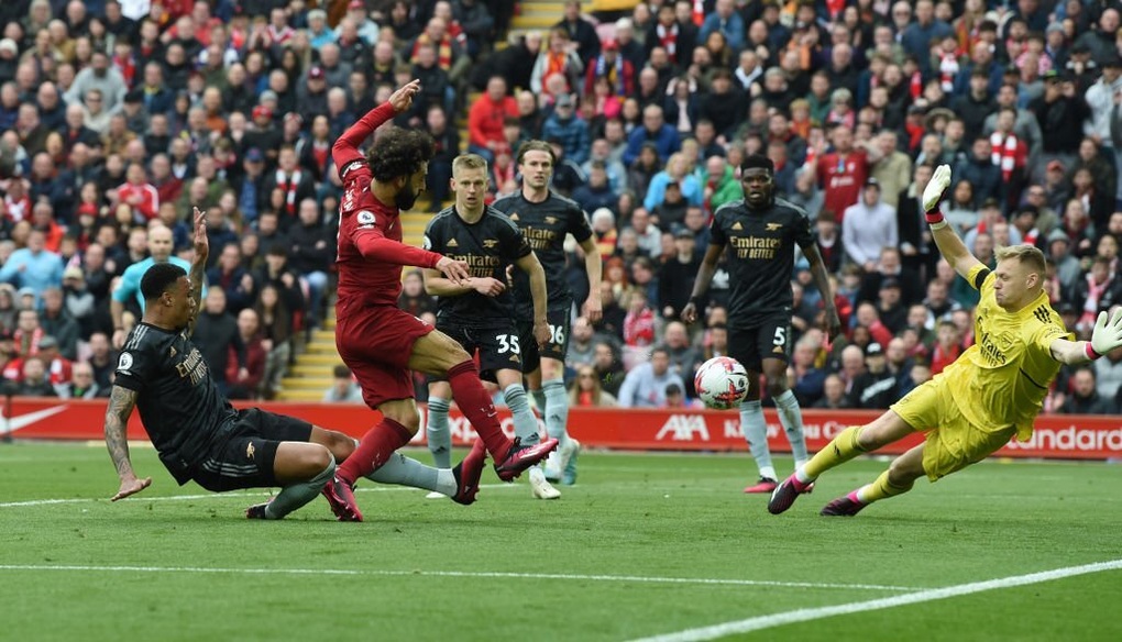 Dẫn trước 2 bàn, Arsenal vất vả cầm hòa Liverpool - 5 Dẫn trước 2 bàn, Arsenal vất vả cầm hòa Liverpool - 5