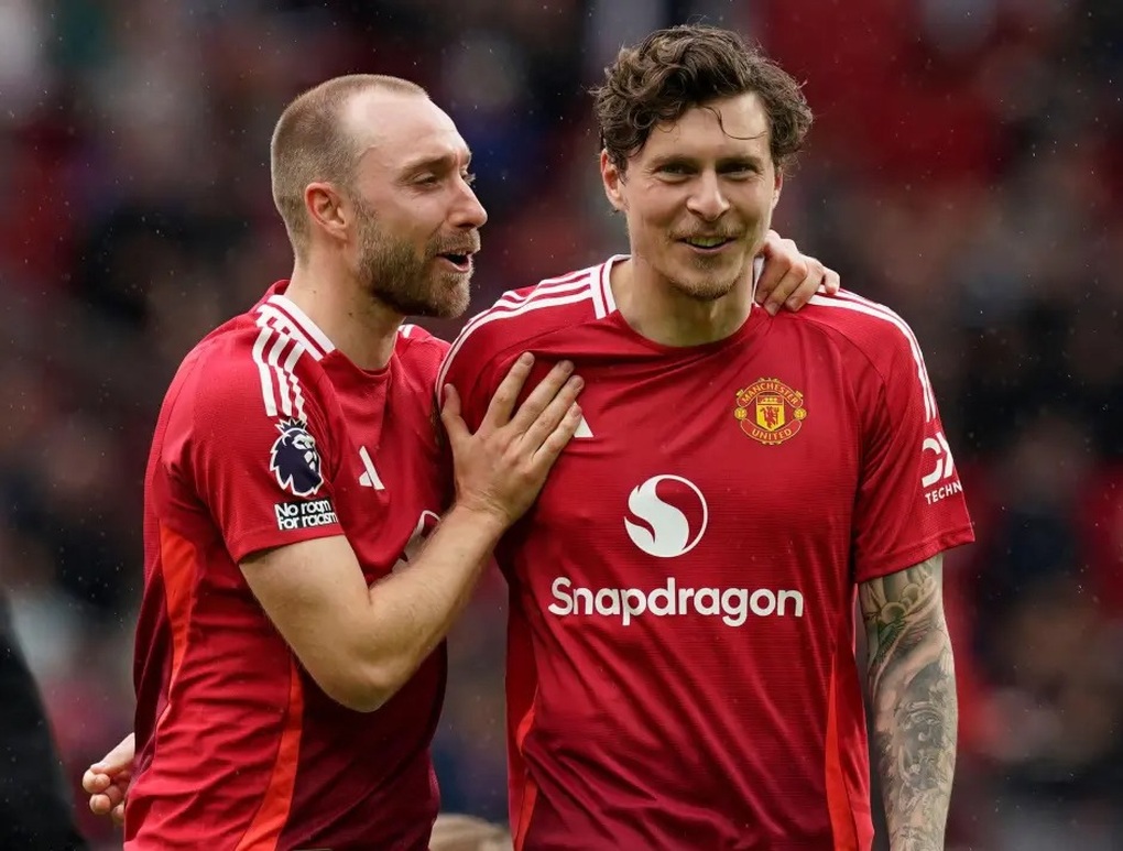 Man Utd chia tay 3 cầu thủ sau mùa giải tệ hại - 2 Man Utd chia tay 3 cầu thủ sau mùa giải tệ hại - 2