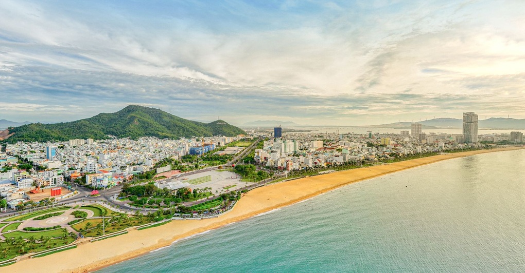 Trở thành điểm đến mới của châu Á, căn hộ du lịch tại Quy Nhơn lên ngôi - 1