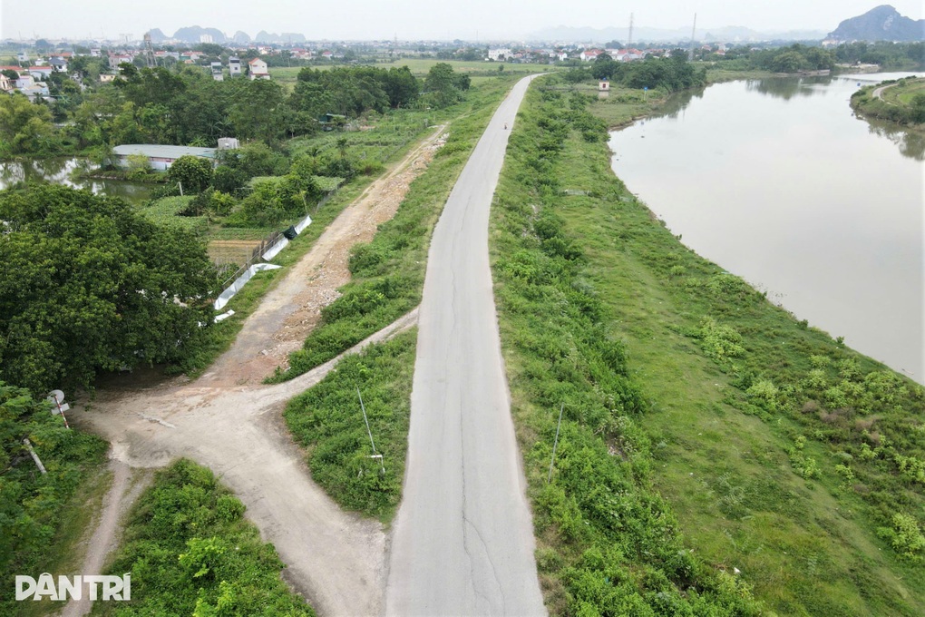Ninh Bình lên tiếng về dự án đê tả Hoàng Long đang được thanh tra - 1 Ninh Bình lên tiếng về dự án đê tả Hoàng Long đang được thanh tra - 1