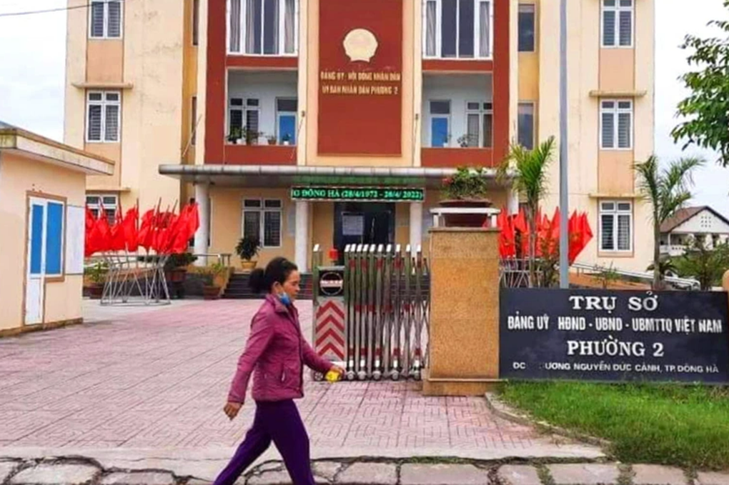 Cách chức một chủ tịch phường liên quan việc chia tiền thuê đất - 1 Cách chức một chủ tịch phường liên quan việc chia tiền thuê đất - 1