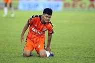 Đức Chinh vật vờ tại V-League: Do phong độ hay vì năng lực?