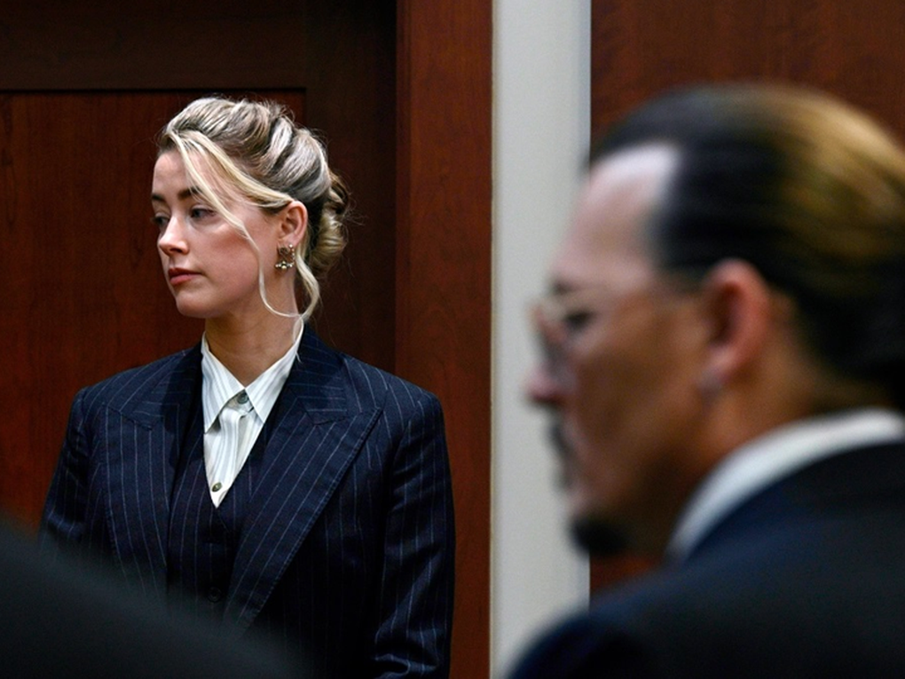 Amber Heard quyết tâm kháng cáo, bắt đầu thắt chặt chi tiêu - 3 Amber Heard quyết tâm kháng cáo, bắt đầu thắt chặt chi tiêu - 3