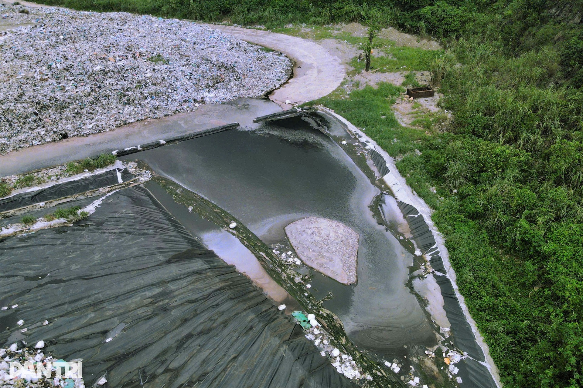 Bên trong bãi rác chứa hàng triệu tấn gây ô nhiễm bậc nhất Ninh Bình - 10
