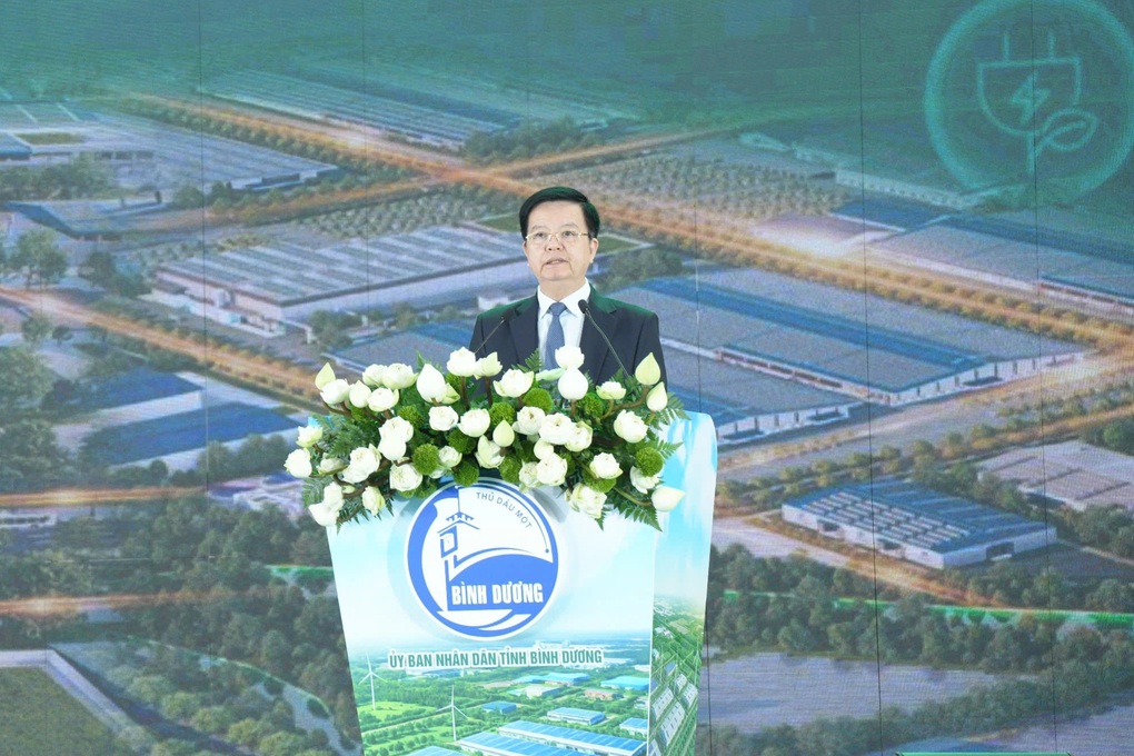 Khởi công 2 khu công nghiệp rộng hơn 1.000ha ở Bình Dương - 1 Khởi công 2 khu công nghiệp rộng hơn 1.000ha ở Bình Dương