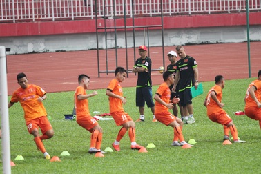 Đội tuyển Việt Nam bắt đầu giai đoạn "nuốt" thể lực