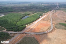 Vướng mặt bằng thi công cao tốc vì một hộ dân