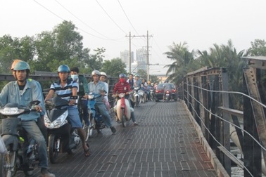 Giảm 10% giá vé tàu cho sĩ tử đi thi