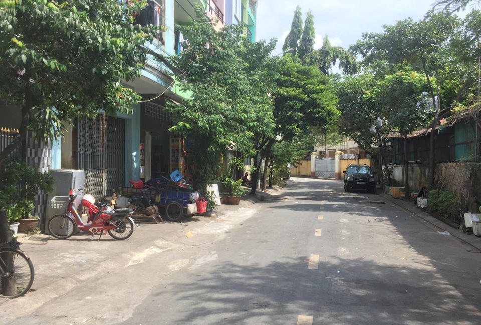 Nhân chứng kể lại vụ 3 em bé phơi nhiễm HIV vì bị kẻ ngáo đá tấn công - 1 Nhân chứng kể lại vụ 3 em bé phơi nhiễm HIV vì bị kẻ ngáo đá tấn công - 1