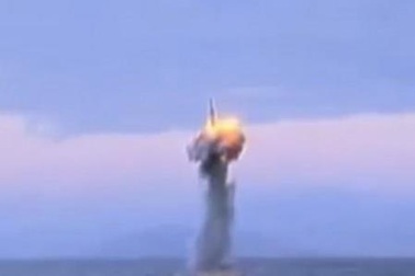 Kiếm báu của Triều Tiên và bài học đau đớn Iraq, Libya