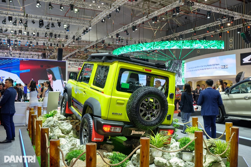 Từng “kèm lạc”, mẫu SUV Nhật Bản nay chạm đáy mới, giảm tới 100 triệu - 3 Từng “kèm lạc”, mẫu SUV Nhật Bản nay chạm đáy mới, giảm tới 100 triệu - 3