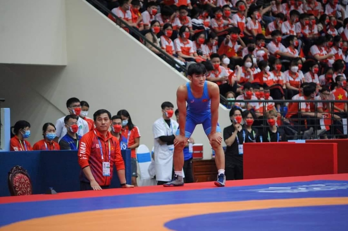 Vận động viên đấu vật điển trai tựa nam thần tại SEA Games 31 - 3 Vận động viên đấu vật điển trai tựa nam thần tại SEA Games 31 - 3