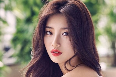 “Tình đầu quốc dân” Suzy: Diễn xuất mờ nhạt nhưng vẫn nổi tiếng xuất sắc