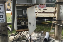 "Con nghiện" đốt củi sưởi ấm làm cháy trạm biến áp