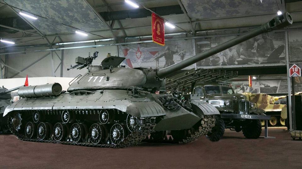 Choáng ngợp dàn khí tài quân sự khủng trong công viên Ái quốc của Nga - 1 Choáng ngợp dàn khí tài quân sự khủng trong công viên Ái quốc của Nga - 1