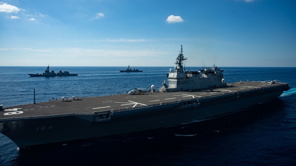 Tàu sân bay Mỹ - Nhật tập trận “khủng” - 3 Tàu sân bay Mỹ - Nhật tập trận “khủng” - 3