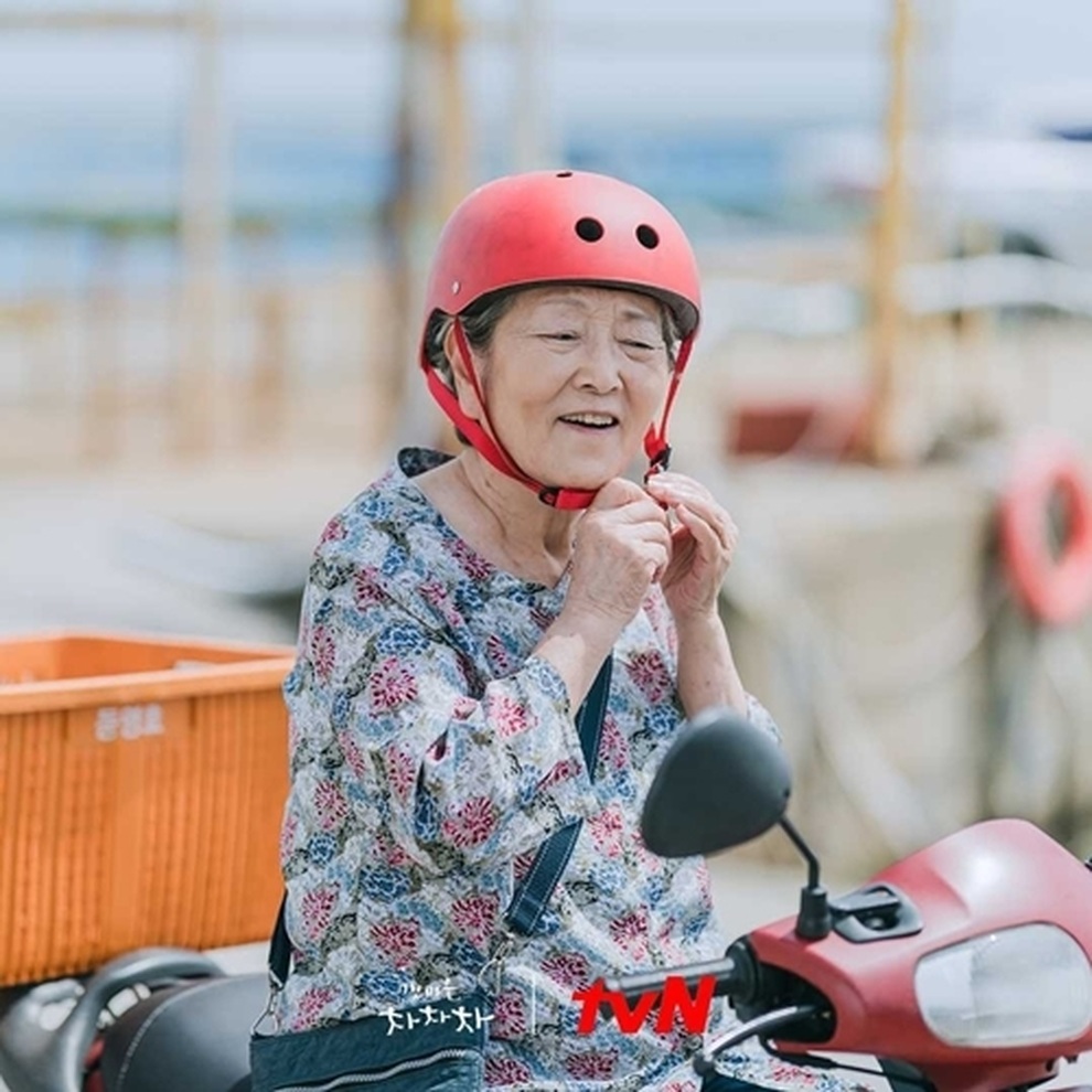 Kim Young Ok: Người bà quốc dân quen mặt trong các bộ phim xứ Hàn - 1 Kim Young Ok: Người bà quốc dân quen mặt trong các bộ phim xứ Hàn - 1