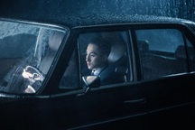 Soi chiếc xe "chuẩn boss" của Sơn Tùng M-TP trong "Chúng ta của hiện tại"