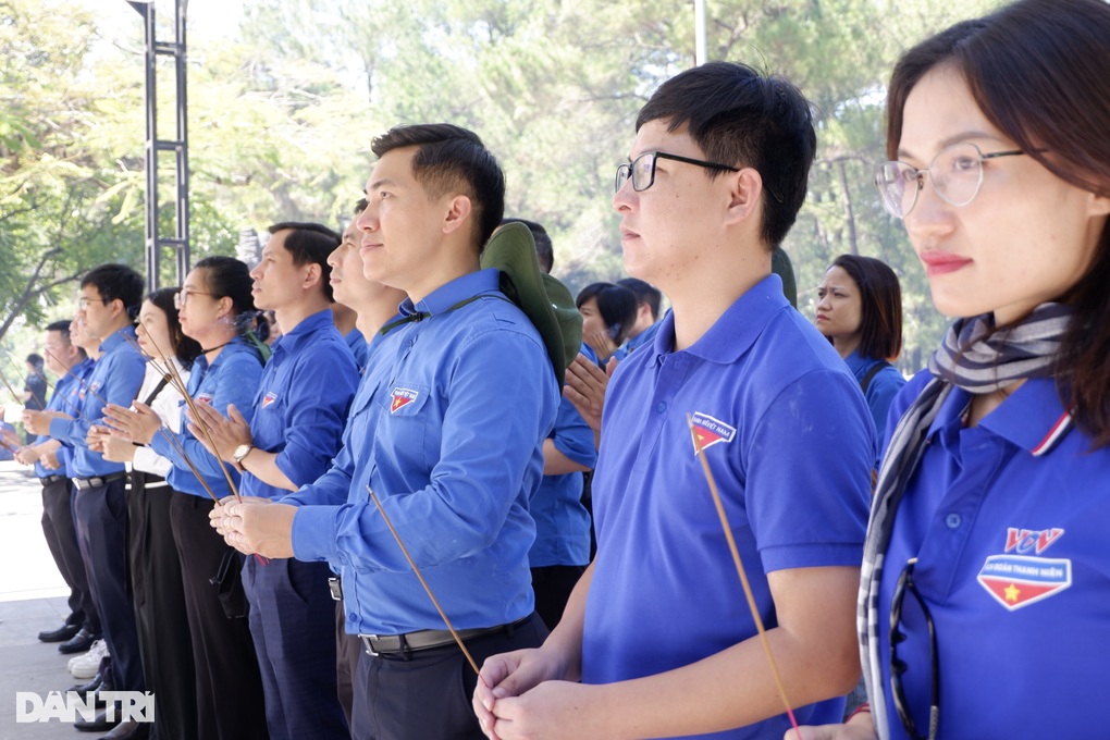 Hành trình tri ân 27/7 của tuổi trẻ Khối các cơ quan Trung ương - 4 Hành trình tri ân 27/7 của tuổi trẻ Khối các cơ quan Trung ương - 4
