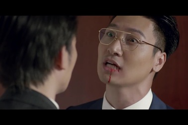 Mạnh Trường bị Nhan Phúc Vinh đấm toé máu trong "Tình yêu và tham vọng" tập