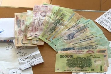 Triệt phá đường dây chuyên đánh bạc "khủng" bằng hinh thức ghi lô đề qua internet