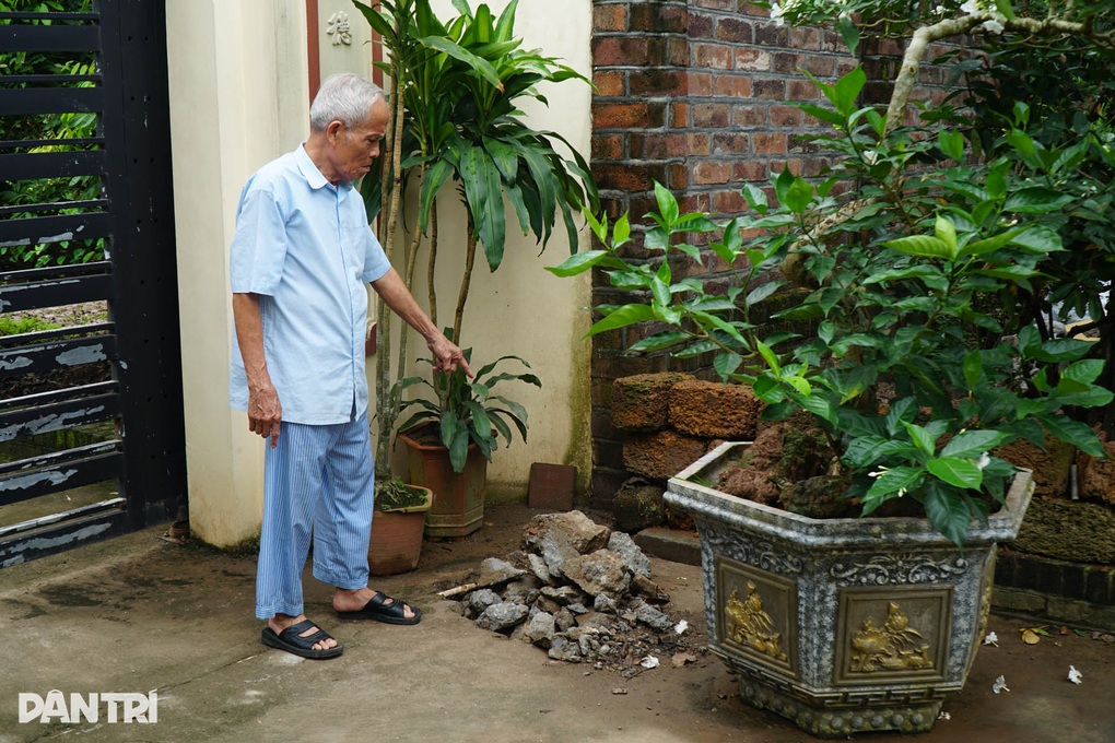 Nhiều hộ dân bị yêu cầu đền bù hàng chục triệu đồng vì ăn trộm nước sạch? - 3 Nhiều hộ dân bị yêu cầu đền bù hàng chục triệu đồng vì ăn trộm nước sạch? - 3