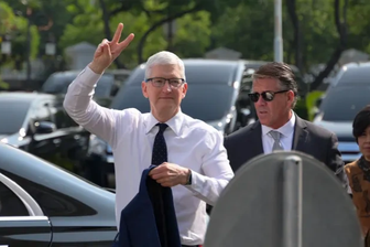 Rời Việt Nam, Tim Cook ghé thăm Indonesia, xem xét xây dựng nhà máy tại đây