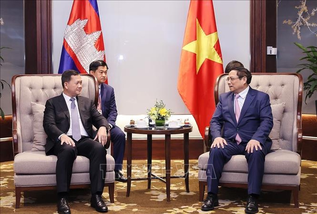 Thủ tướng Phạm Minh Chính tặng Thủ tướng Campuchia sách của Tổng Bí thư Nguyễn Phú Trọng - 2 Thủ tướng Phạm Minh Chính tặng Thủ tướng Campuchia sách của Tổng Bí thư Nguyễn Phú Trọng - 2