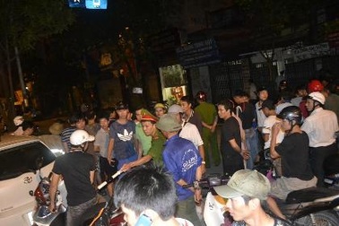 Hà Nội: Va chạm giao thông, một thanh niên bị chém chết trên phố