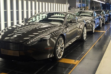 Aston Martin ngừng sản xuất dòng DB9