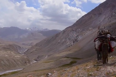 Cuộc sống thiếu thốn mà bình an tại nơi bị rơi vào quên lãng