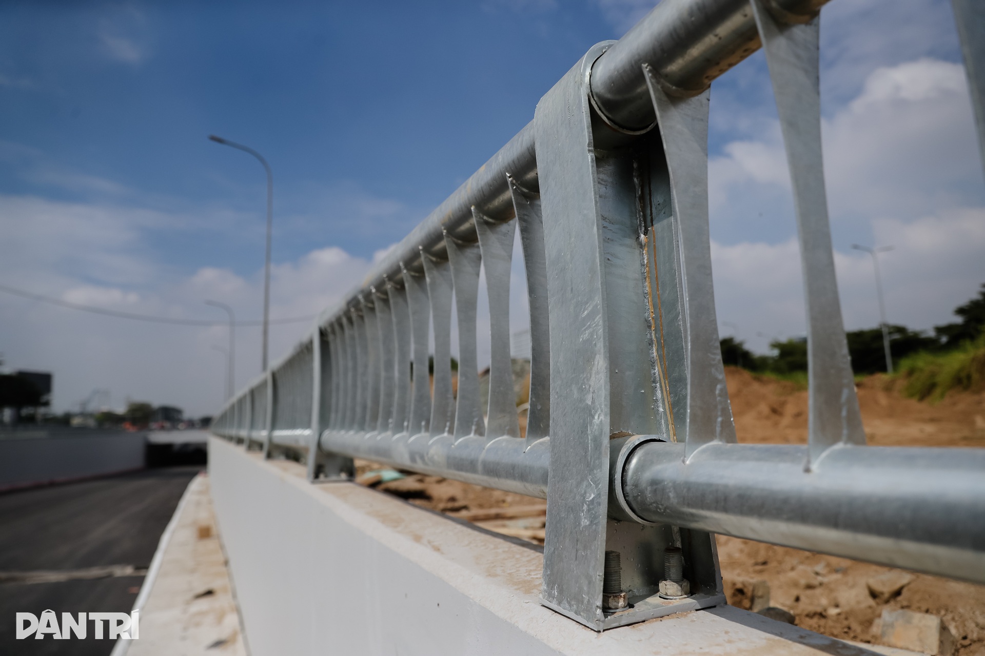 Nhánh hầm chui cuối cùng của nút giao 830 tỷ đồng trước ngày thông xe - 7 Nhánh hầm chui cuối cùng của nút giao 830 tỷ đồng trước ngày thông xe - 7