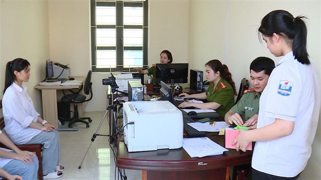 Trình tự, thủ tục cấp thẻ căn cước cho người dưới 14 tuổi - 1 Trình tự, thủ tục cấp thẻ căn cước cho người dưới 14 tuổi - 1