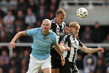 Haaland "tịt ngòi", Man City chia điểm trên sân Newcastle