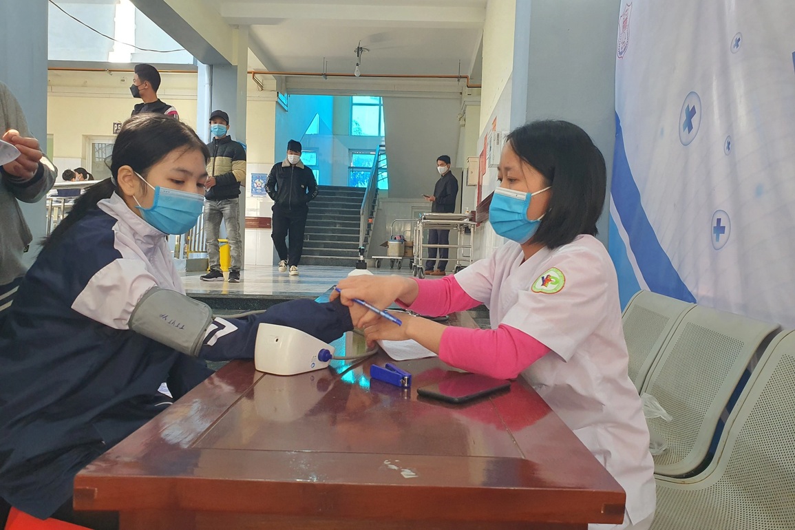 Bắc Ninh vận động dân không tụ tập tất niên, cấm hàng ăn phục vụ tại chỗ - 1 Bắc Ninh vận động dân không tụ tập tất niên, cấm hàng ăn phục vụ tại chỗ - 1