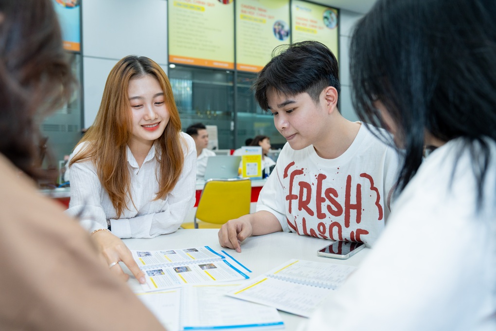 Lo mất hàng trăm triệu đồng khi chọn ngành bị gọi là vô dụng - 3 Lo mất hàng trăm triệu đồng khi chọn ngành bị gọi là vô dụng - 3
