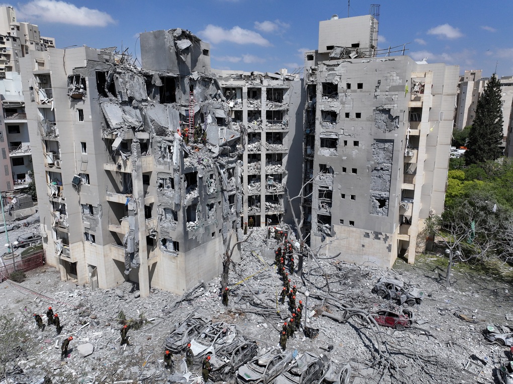 Israel thiệt hại hàng tỷ USD sau 12 ngày xung đột với Iran - 1 Israel thiệt hại hàng tỷ USD sau 12 ngày xung đột với Iran - 1