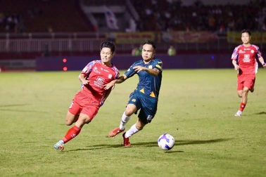 Thua CLB TPHCM, HAGL chìm dần xuống phía dưới bảng xếp hạng