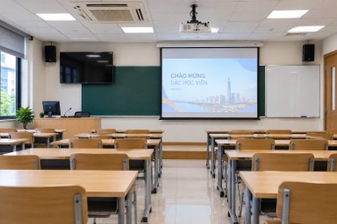 Hết cấp, máy lạnh và tivi phụ huynh tài trợ cho lớp sẽ đi đâu?