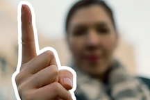 Cha mẹ quá nghiêm khắc dễ khiến trẻ trầm cảm hơn