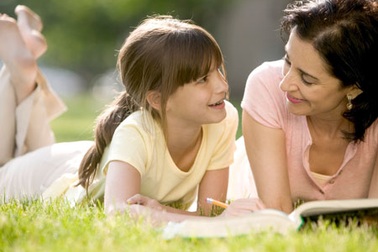 Học cách giao tiếp giữa mẹ và con gái