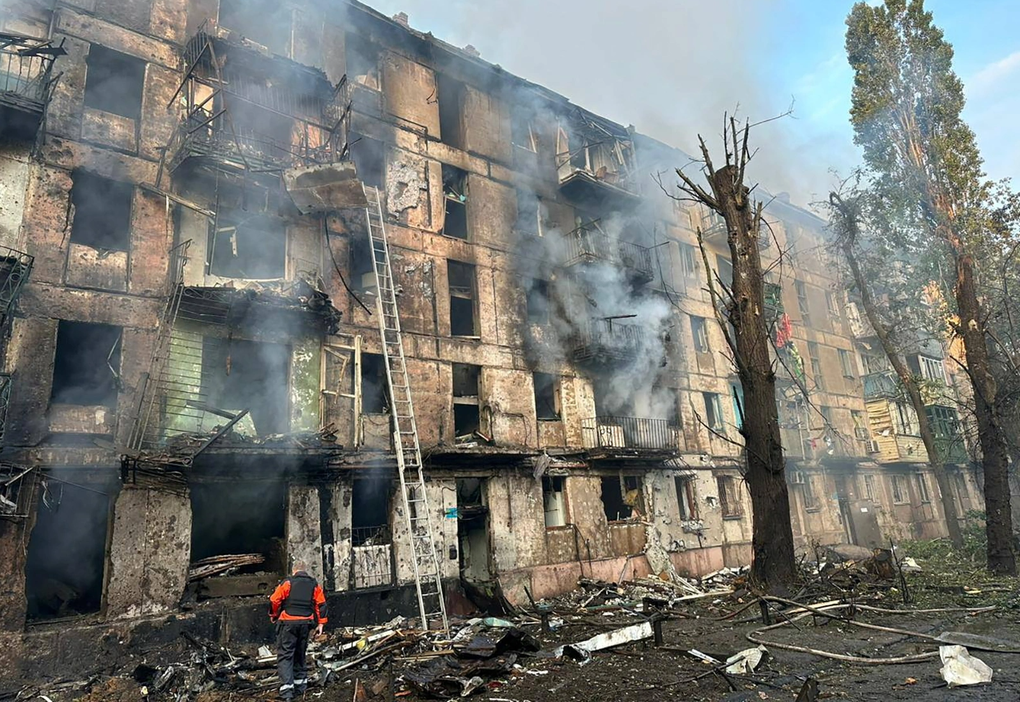 Nga ồ ạt tập kích quê nhà Tổng thống Ukraine - 1 Nga ồ ạt tập kích quê nhà Tổng thống Ukraine - 1