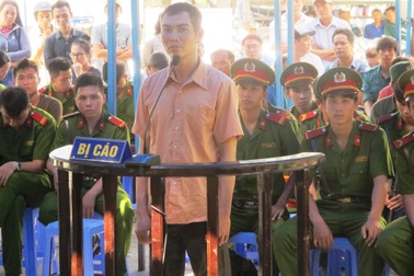 Sàm sỡ không được quay sang giết người