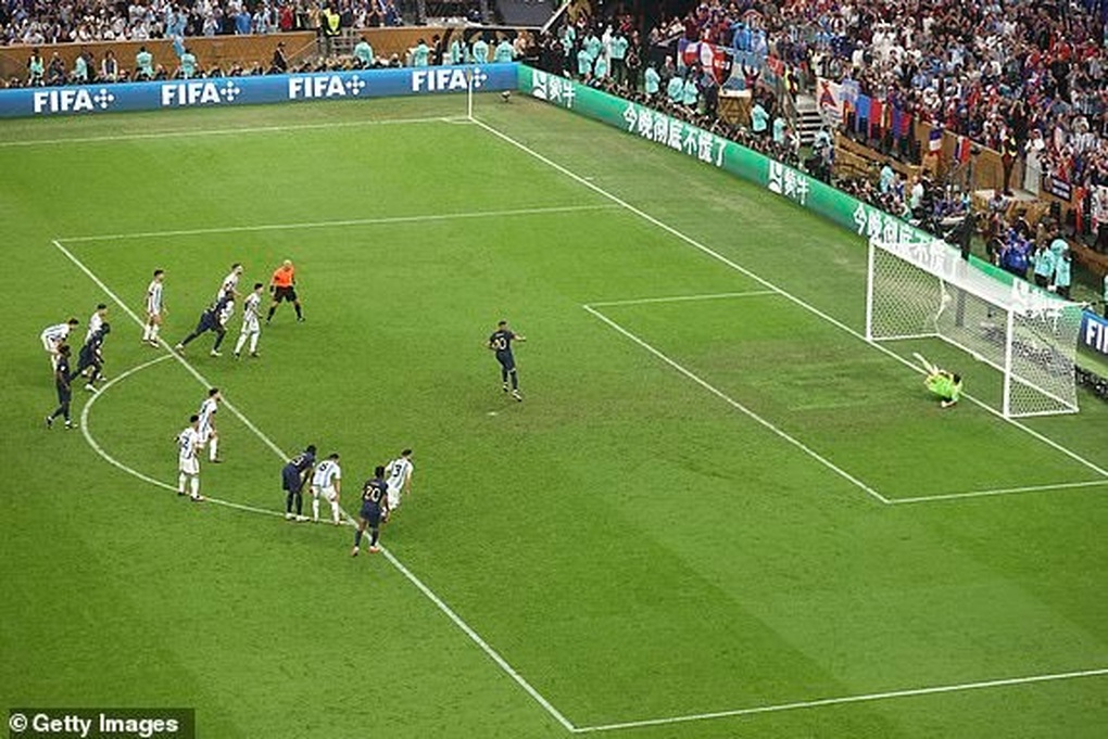Cảm xúc vỡ òa của Messi và Argentina trong ngày vô địch World Cup - 10 Cảm xúc vỡ òa của Messi và Argentina trong ngày vô địch World Cup - 10