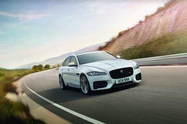 Triển lãm và trải nghiệm Jaguar Land Rover đầu tiên tại Đà Nẵng