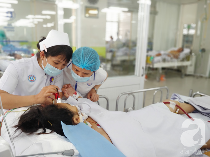 Sản phụ ngưng tim lúc sinh con được ủng hộ 1.2 tỷ đồng, chồng nghẹn ngào: Em về đi, con anh đặt tên rồi - Ảnh 7. Sản phụ ngưng tim lúc sinh con được ủng hộ 1.2 tỷ đồng, chồng nghẹn ngào: Em về đi, con anh đặt tên rồi - Ảnh 7.
