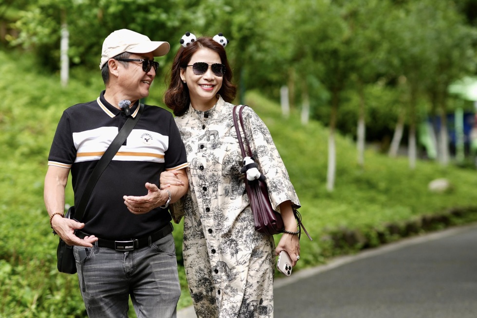 NSƯT Chí Trung tuổi 65: Tôi có vài tỷ đồng gửi tiết kiệm, không sợ cô đơn - 6