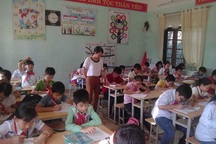 Chuyện "cõng chữ lên non" của cô giáo Phương ở Mường Tè