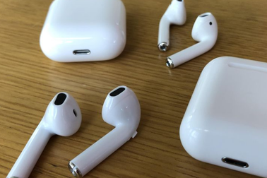AirPods Pro vừa ra mắt, dân buôn đã chuẩn bị có hàng "fake" để lừa người dùng